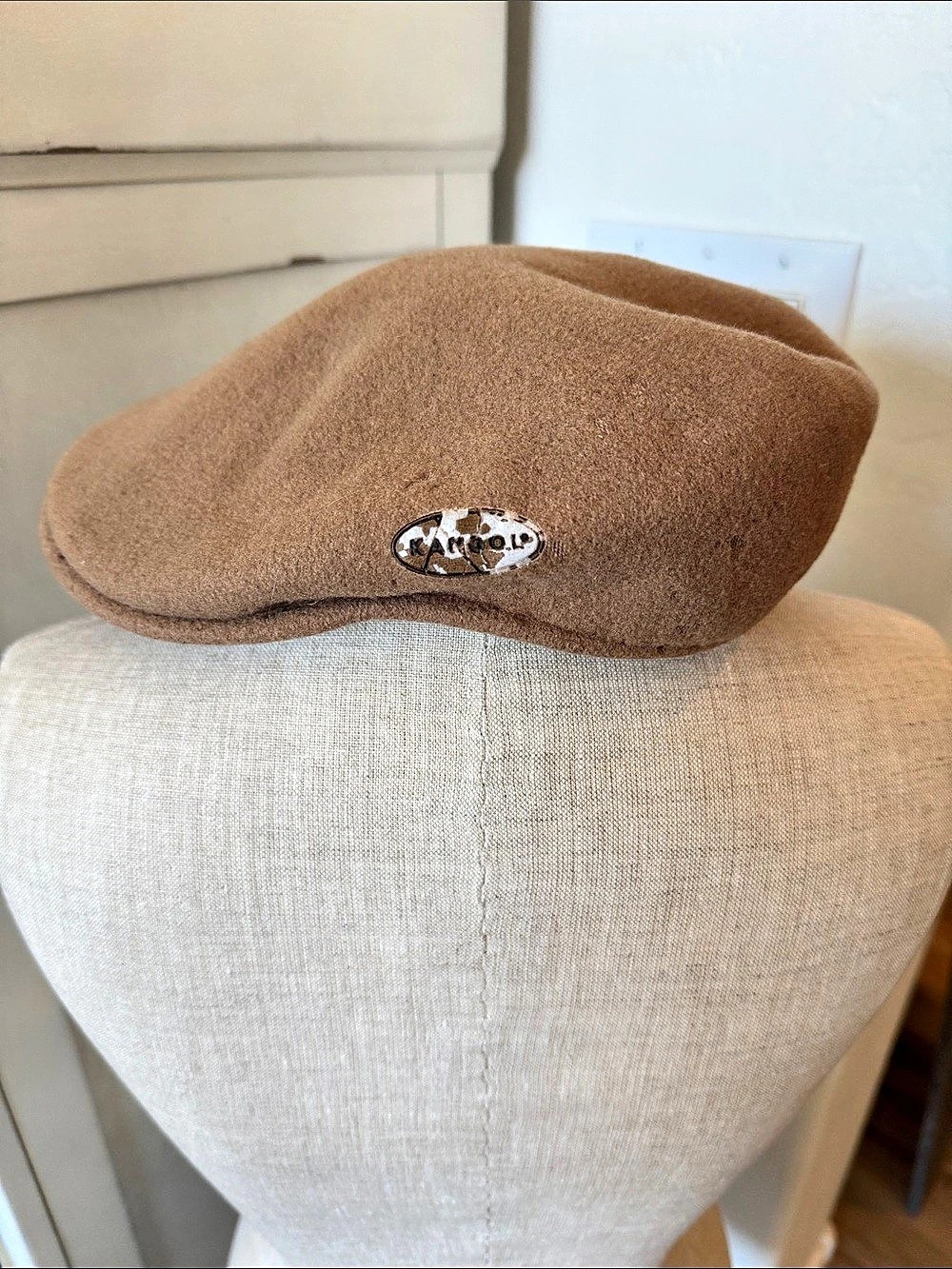 Vintage Kangol Made in Great Britain Wool 504 Flat Cap Brown Large